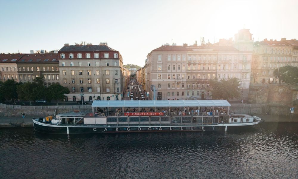 Paluba: Chytrý kvíz — Cargo Gallery, Praha